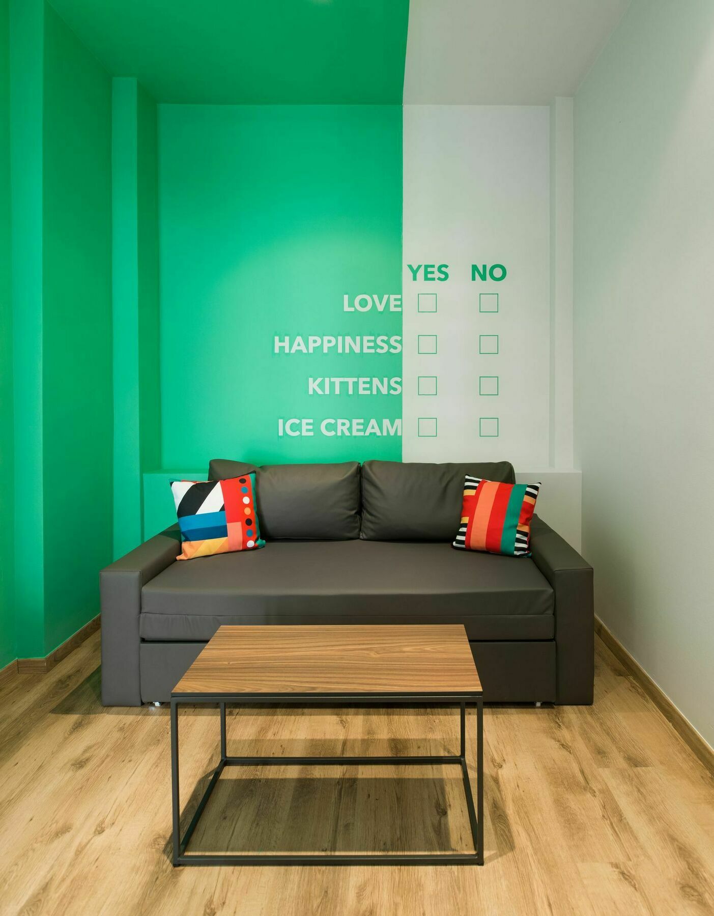 Colors Living Apartment